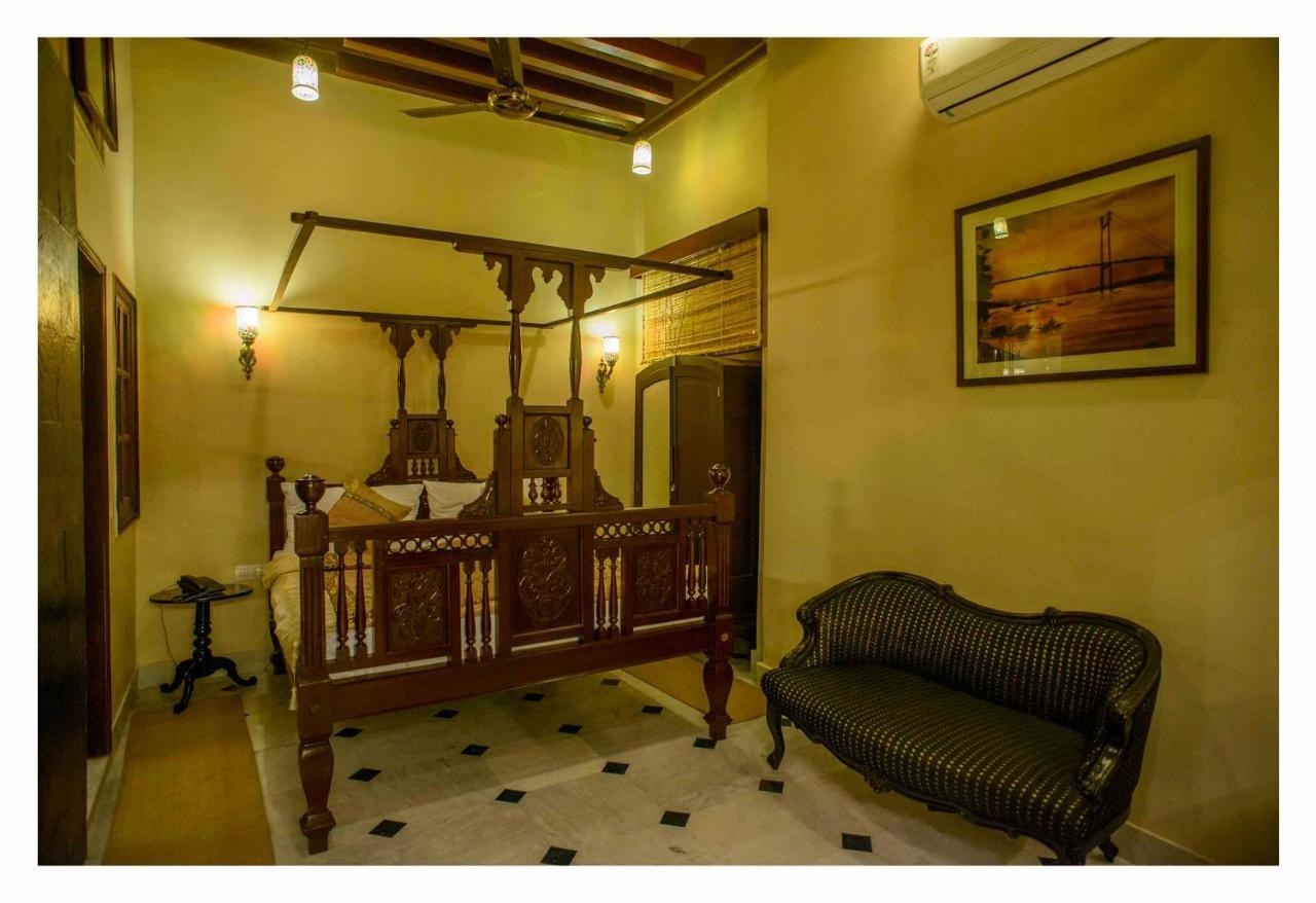Hotel 233 Park Street Колката Екстериор снимка